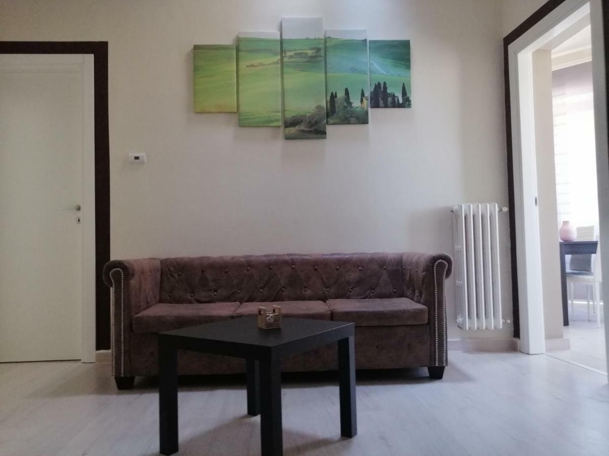 Le Finestre Sulla Piazza Bed & Breakfast Boiano Exterior photo