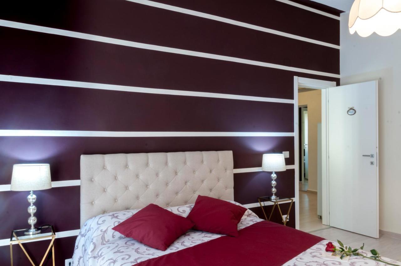 Le Finestre Sulla Piazza Bed & Breakfast Boiano Exterior photo